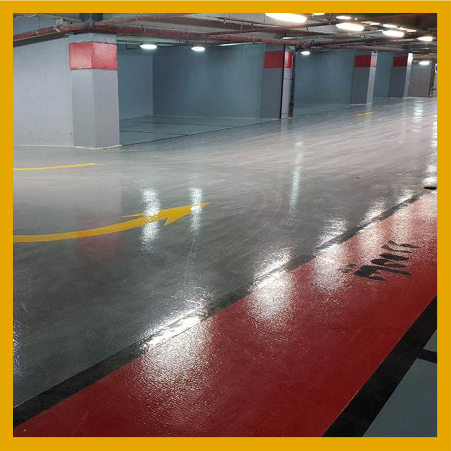 Palladium Shopping Center Parking Lot