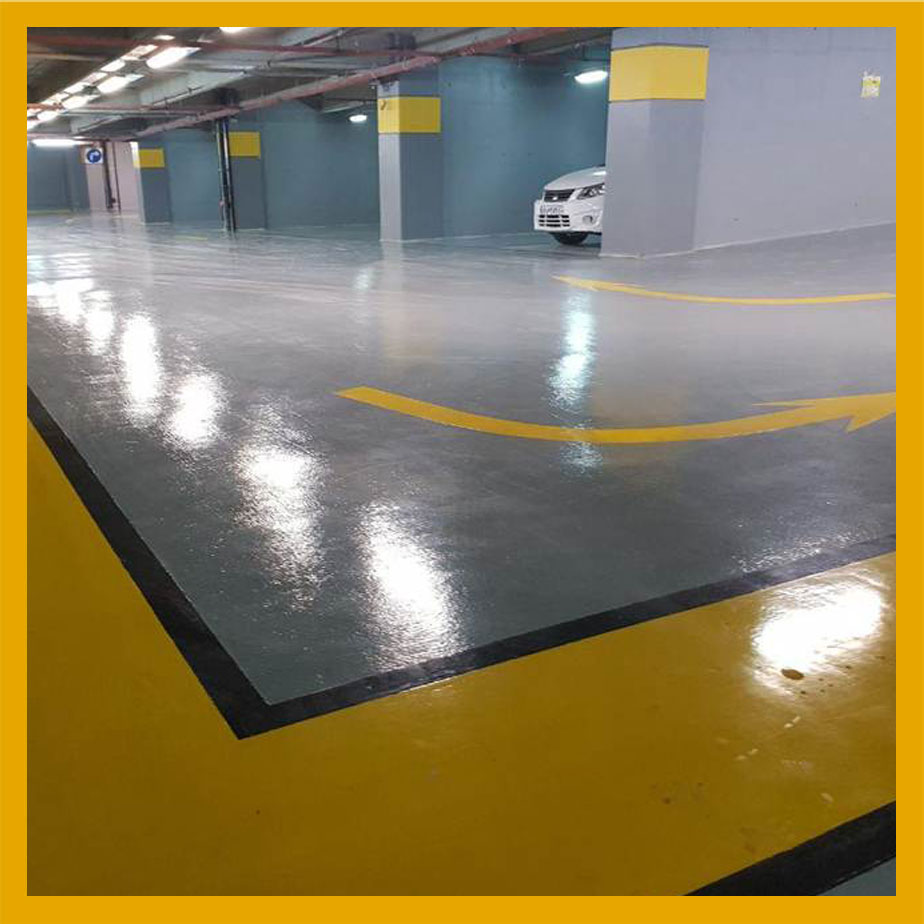 Palladium Shopping Center Parking Lot